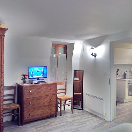 42M2 Bel Appart' Centre Ville Proche Plage Tres Bien Equipe Le Treport Exterior photo